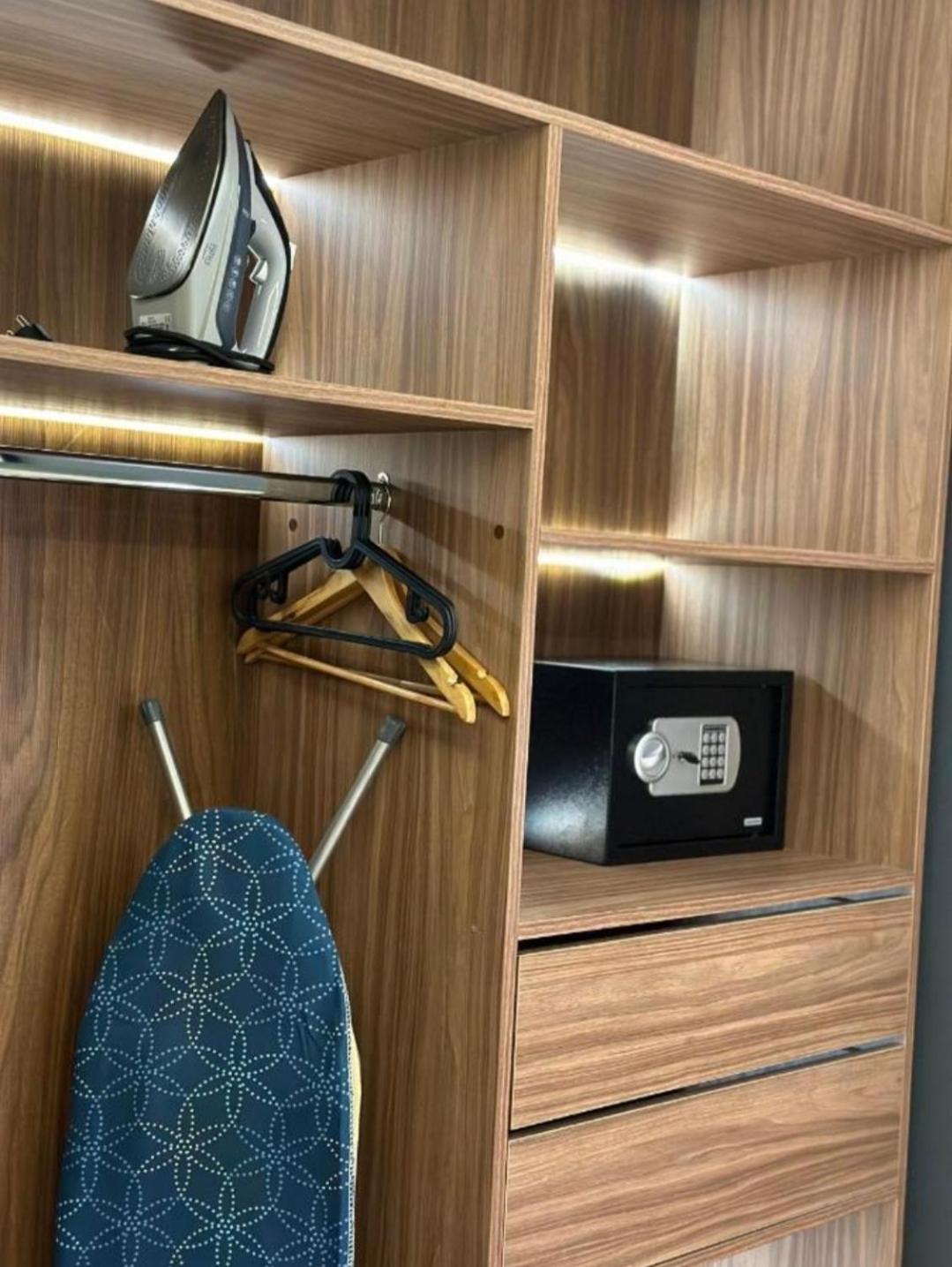 Centrico 2 Tanger Idrissia Apartamento Exterior foto