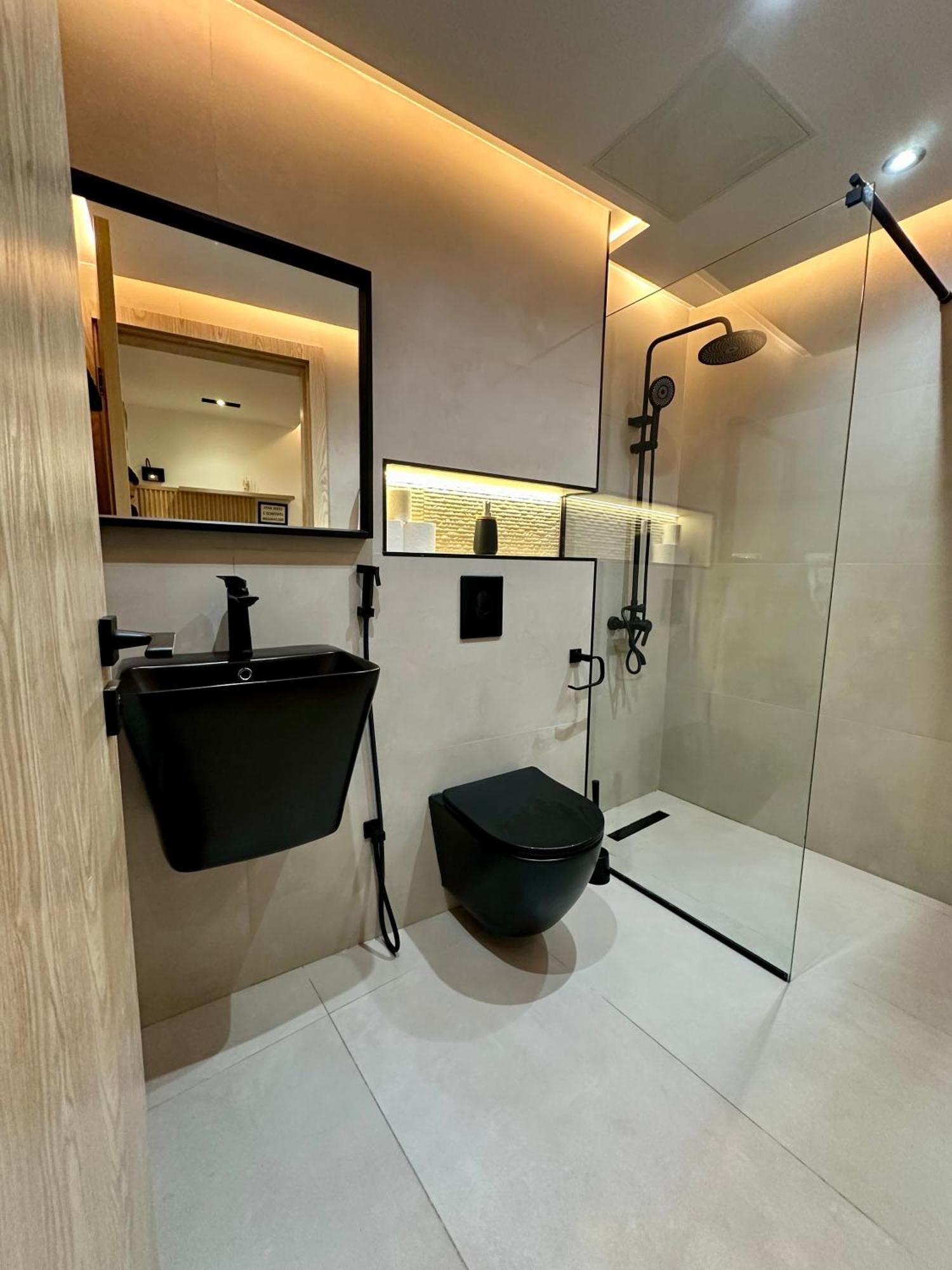Centrico 2 Tanger Idrissia Apartamento Exterior foto
