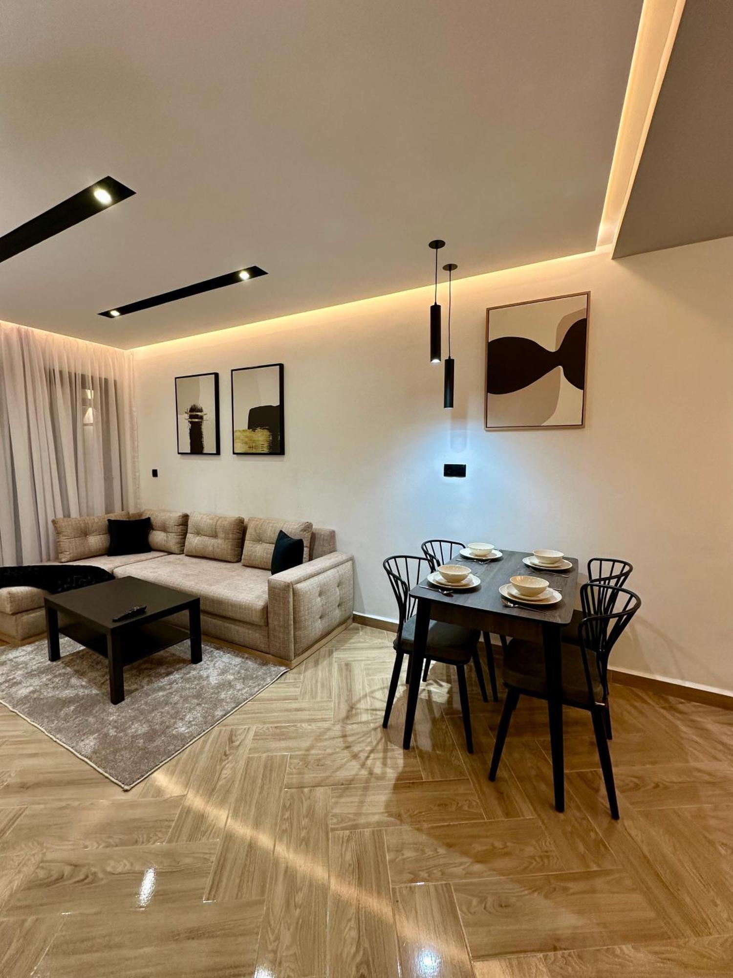 Centrico 2 Tanger Idrissia Apartamento Exterior foto